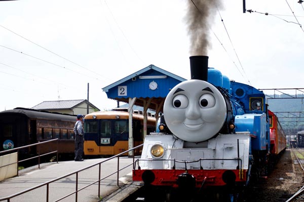 รถไฟโทมัสและเพื่อน รถไฟโทมัสและเพื่อน