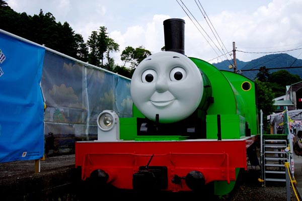รถไฟโทมัสและเพื่อน รถไฟโทมัสและเพื่อน