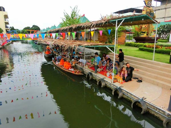 ตลาดน้ำสำเพ็ง 2 ตลาดน้ำสำเพ็ง 2