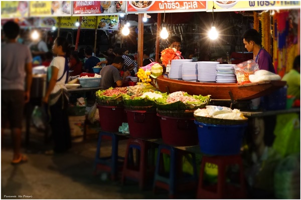 ทะเลบัวแดงโคราช ทะเลบัวแดงโคราช