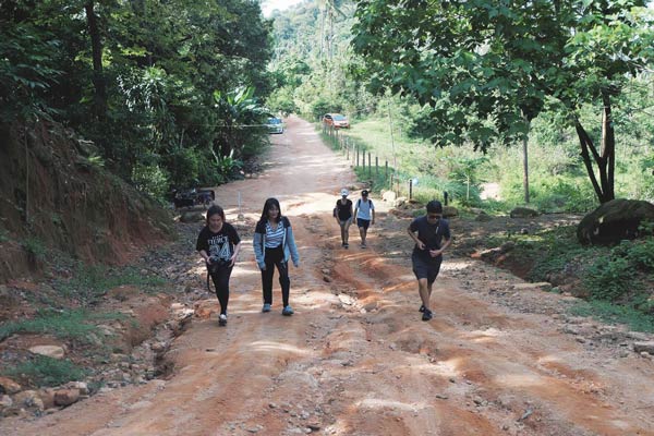 ผาหินดำ ภูเก็ต ผาหินดำ ภูเก็ต