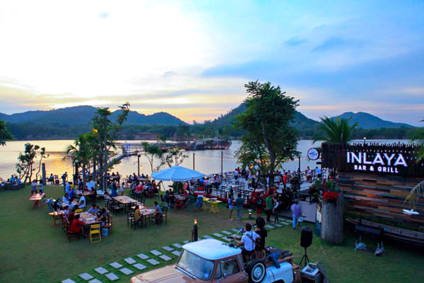 ร้านอาหารบรรยากาศโรแมนติก ใกล้กรุงเทพฯ ร้านอาหารบรรยากาศโรแมนติก ใกล้กรุงเทพฯ