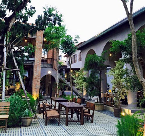 ร้านอาหารบรรยากาศโรแมนติก ใกล้กรุงเทพฯ ร้านอาหารบรรยากาศโรแมนติก ใกล้กรุงเทพฯ