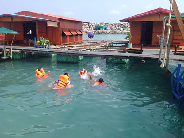 ที่พักกลางทะเล ที่พักกลางทะเล