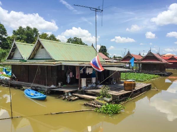 ที่เที่ยวอุทัยธานี ที่เที่ยวอุทัยธานี