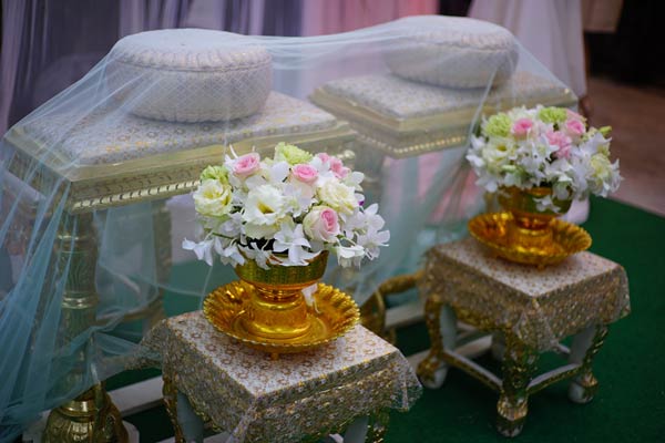 พานรับน้ำสังข์ พานรับน้ำสังข์