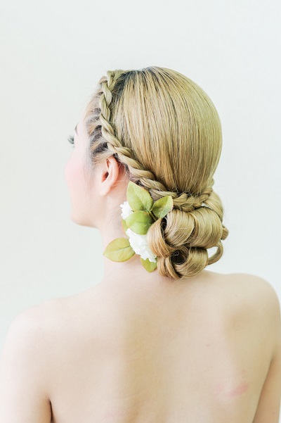 ทรงผมเจ้าสาวถักเปีย ทรงผมเจ้าสาวถักเปีย