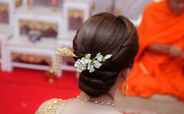 ทรงผมเจ้าสาวชุดไทย ทรงผมเจ้าสาวชุดไทย