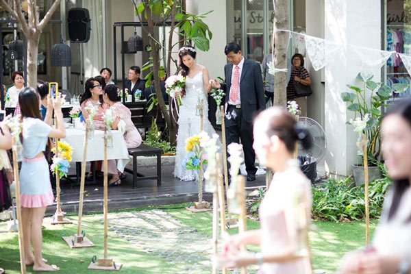 จัดงานแต่งงานในสวน จัดงานแต่งงานในสวน