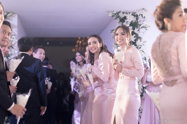 งานแต่งเนยโชติกา-ไฮโซอาร์ม งานแต่งเนยโชติกา-ไฮโซอาร์ม