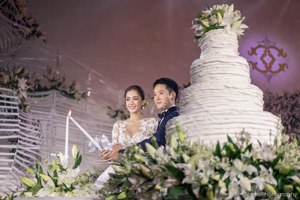 งานแต่งเนยโชติกา-ไฮโซอาร์ม งานแต่งเนยโชติกา-ไฮโซอาร์ม