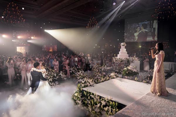 งานแต่งเนยโชติกา-ไฮโซอาร์ม งานแต่งเนยโชติกา-ไฮโซอาร์ม