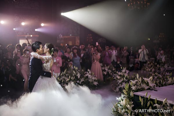 งานแต่งเนยโชติกา-ไฮโซอาร์ม งานแต่งเนยโชติกา-ไฮโซอาร์ม