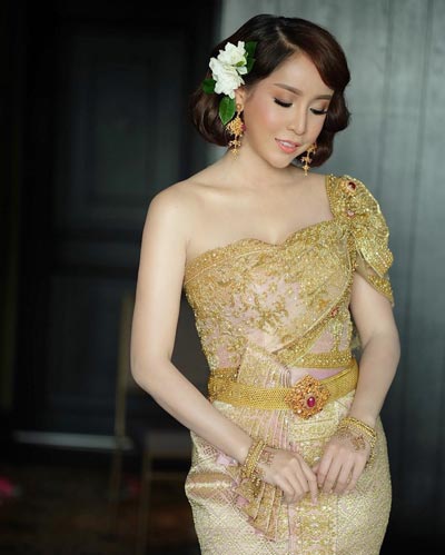 ชุดแต่งงาน ออฟฟี่ แม็กซิม ชุดแต่งงาน ออฟฟี่ แม็กซิม