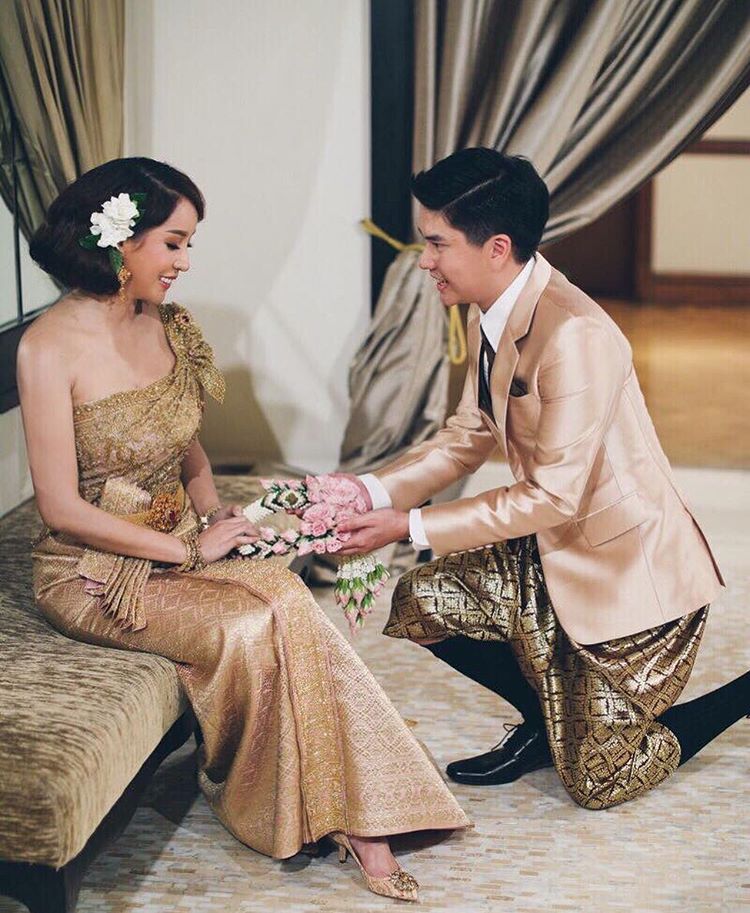 ชุดแต่งงาน ออฟฟี่ แม็กซิม ชุดแต่งงาน ออฟฟี่ แม็กซิม