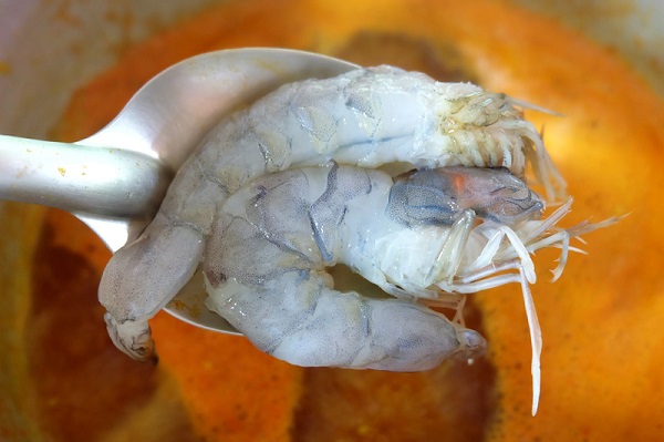 แกงเหลืองไหลบัวกุ้ง แกงเหลืองไหลบัวกุ้ง