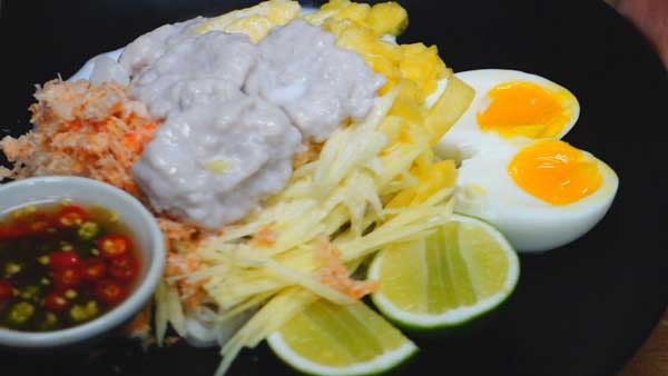 ขนมจีนซาวน้ำ ขนมจีนซาวน้ำ