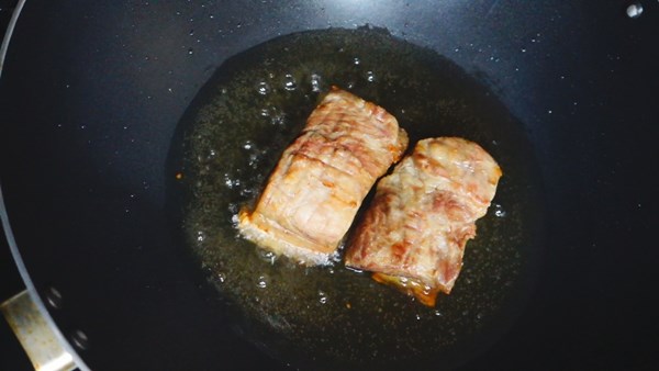 หมูกรอบอบ หมูกรอบอบ