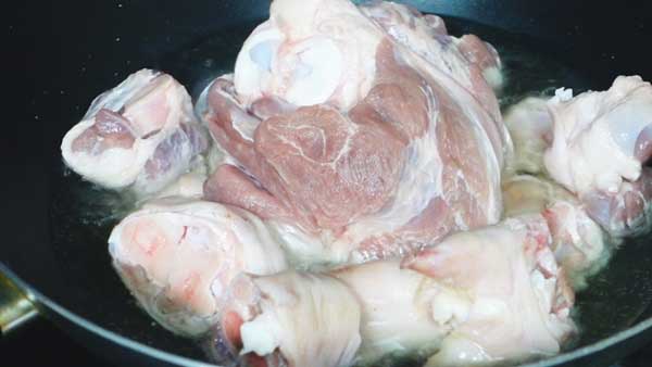 ข้าวขาหมู ข้าวขาหมู