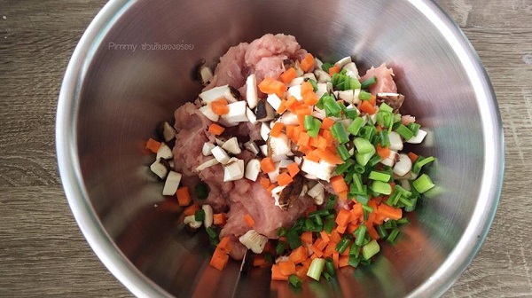 ซาลาเปาไส้หมูสับไข่เค็ม ซาลาเปาไส้หมูสับไข่เค็ม
