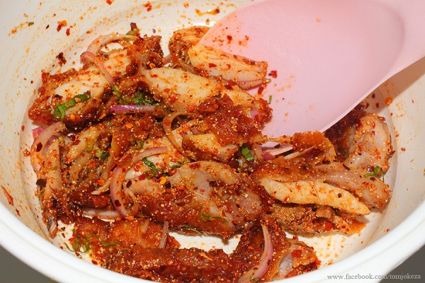 ข้าวยำไก่แซ่บ ข้าวยำไก่แซ่บ