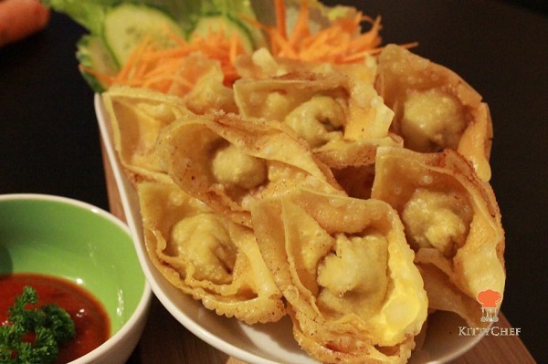 เกี๊ยวทอด เกี๊ยวทอด