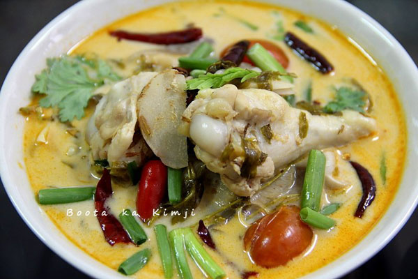 ไก่ ไก่