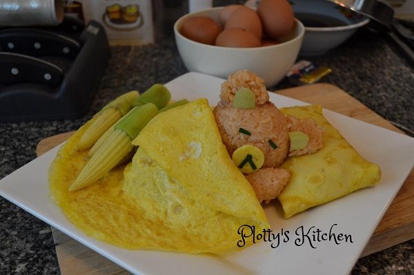 ข้าวไข่ห่อ ข้าวไข่ห่อ