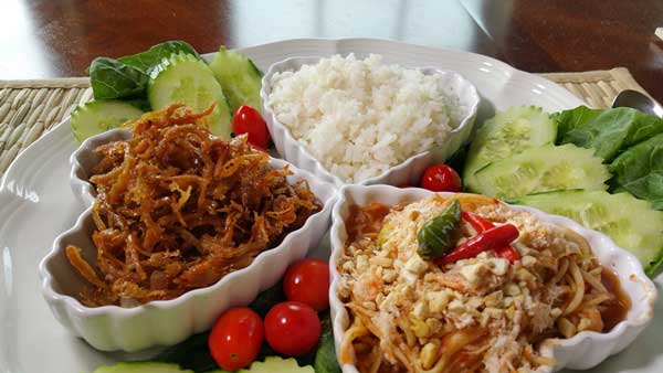 ข้าวมันส้มตำ ข้าวมันส้มตำ