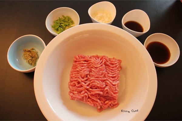 เกี๊ยวทอดไส้หมู เกี๊ยวทอดไส้หมู