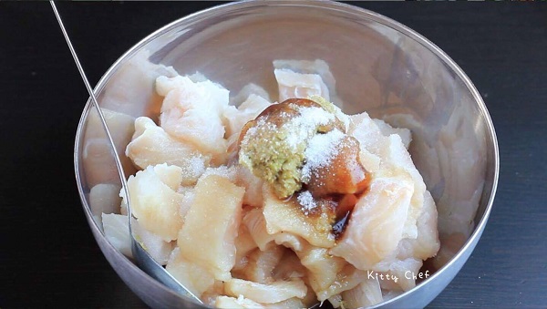 ปลาทอดกรอบ ปลาทอดกรอบ