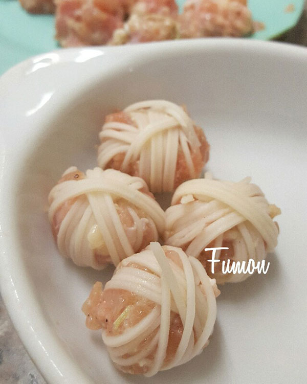 ไก่โสร่ง ไก่โสร่ง