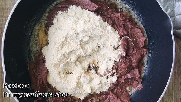 ไดฟูกุสตรอว์เบอร์รี ไดฟูกุสตรอว์เบอร์รี