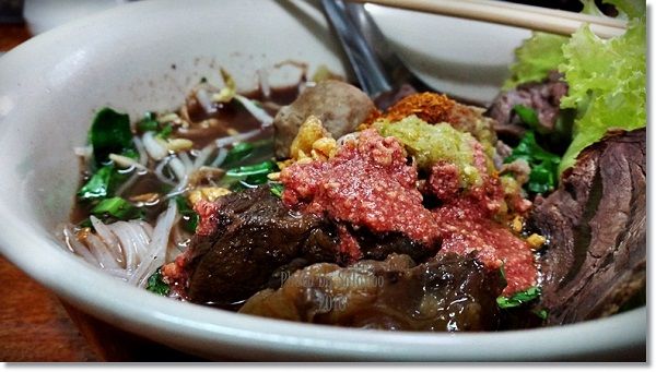 ก๋วยเตี๋ยวเนื้อตุ๋น ก๋วยเตี๋ยวเนื้อตุ๋น