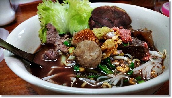 ก๋วยเตี๋ยวเนื้อตุ๋น ก๋วยเตี๋ยวเนื้อตุ๋น