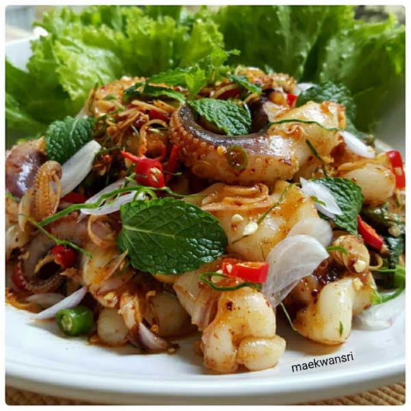 พล่าหนวดปลาหมึก พล่าหนวดปลาหมึก