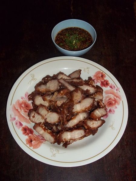 หมูสามชั้น หมูสามชั้น