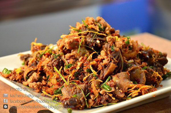 ส้มตำ ลาบเป็ด