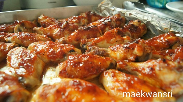 ปีกไก่อบซอสบาร์บีคิว ปีกไก่อบซอสบาร์บีคิว