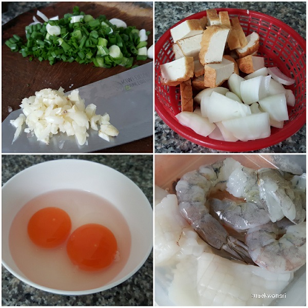 ข้าวผัดซอสเย็นตาโฟ ข้าวผัดซอสเย็นตาโฟ