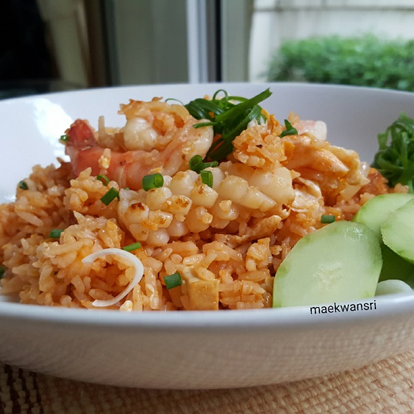 ข้าวผัดซอสเย็นตาโฟ ข้าวผัดซอสเย็นตาโฟ