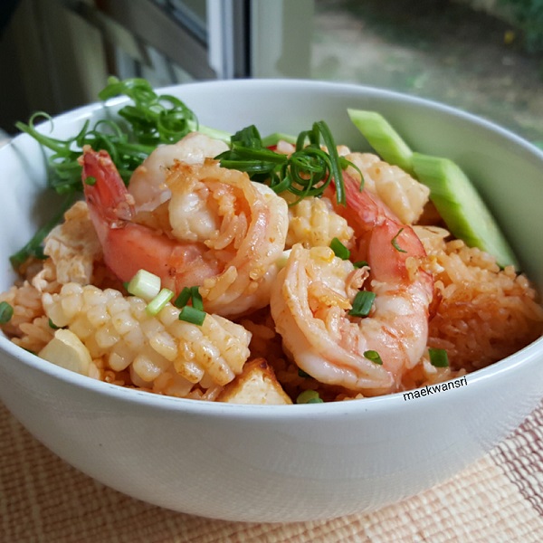 ข้าวผัดซอสเย็นตาโฟ ข้าวผัดซอสเย็นตาโฟ