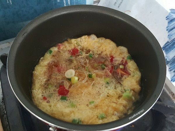 ไข่เจียววุ้นเส้น ไข่เจียววุ้นเส้น