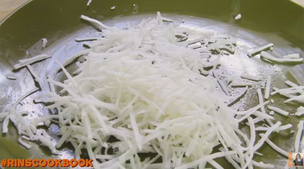 ขนมหยกมณี ขนมหยกมณี
