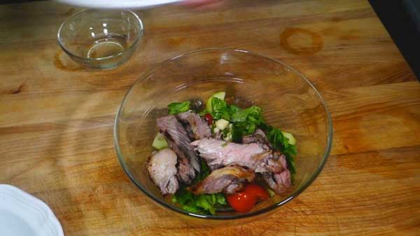 ยำเนื้อย่าง ยำเนื้อย่าง
