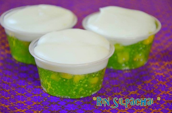 15 สูตรทำขนมไทยสีเขียว 15 สูตรทำขนมไทยสีเขียว