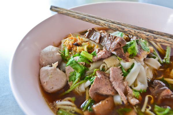 ก๋วยเตี๋ยวเนื้อ ก๋วยเตี๋ยวเนื้อ