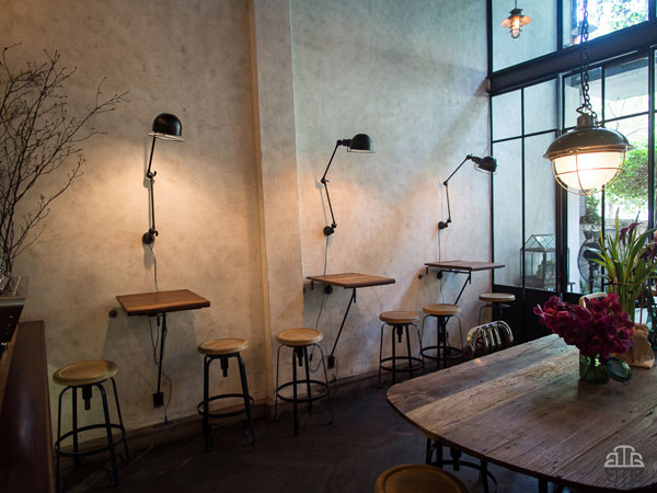 Cafe Cafe