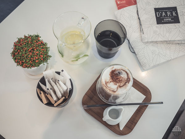 Cafe Cafe