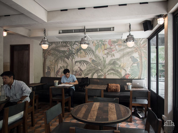 Cafe Cafe